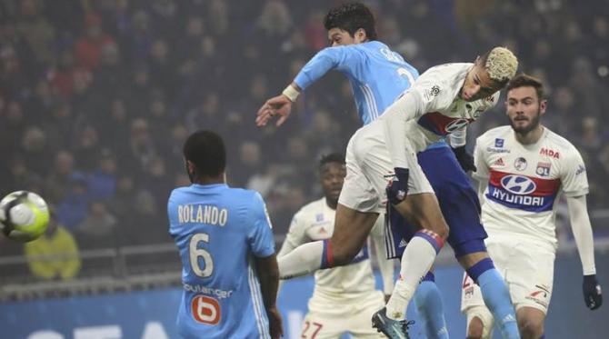 Nhận định bóng đá Marseille vs Lyon, 03h00 ngày 19/03 (Vòng 31 Ligue 1 2017/18) Nhận định bóng đá Marseille vs Lyon, 03h00 ngày 19/03 (Vòng 31 Ligue 1 2017/18) ảnh 1
